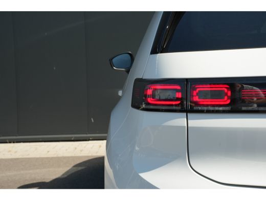 Volkswagen ID. Polo Style First Edition | Airconditioning automatisch, 2-zone (Climatronic) | Automatische afstandsre... ActivLease financial lease