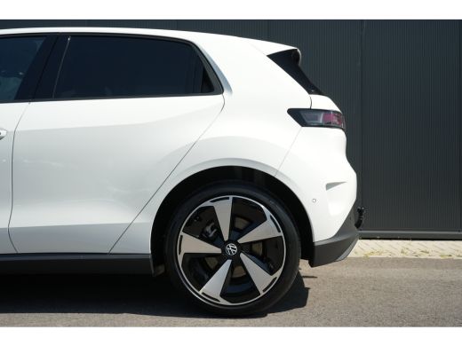 Volkswagen ID. Polo Style First Edition | Airconditioning automatisch, 2-zone (Climatronic) | Automatische afstandsre... ActivLease financial lease