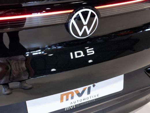 Volkswagen ID.5 Pro 77 kWh SOH 95% / 204pk / Achteruitrij camera / Stoelverwarming / ActivLease financial lease