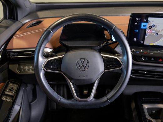 Volkswagen ID.5 Pro 77 kWh SOH 95% / 204pk / Achteruitrij camera / Stoelverwarming / ActivLease financial lease