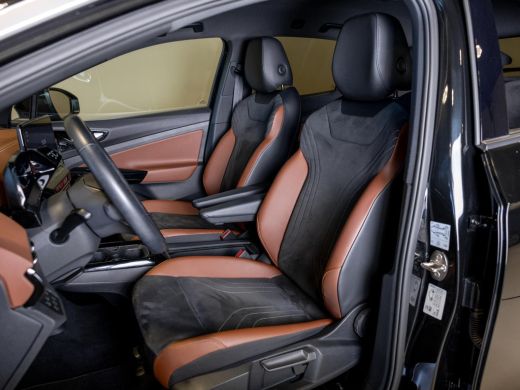 Volkswagen ID.5 Pro 77 kWh SOH 95% / 204pk / Achteruitrij camera / Stoelverwarming / ActivLease financial lease