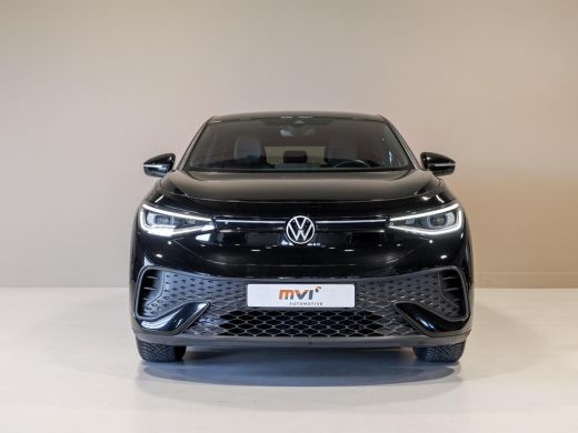 Volkswagen ID.5 Pro 77 kWh SOH 95% / 204pk / Achteruitrij camera / Stoelverwarming / ActivLease financial lease
