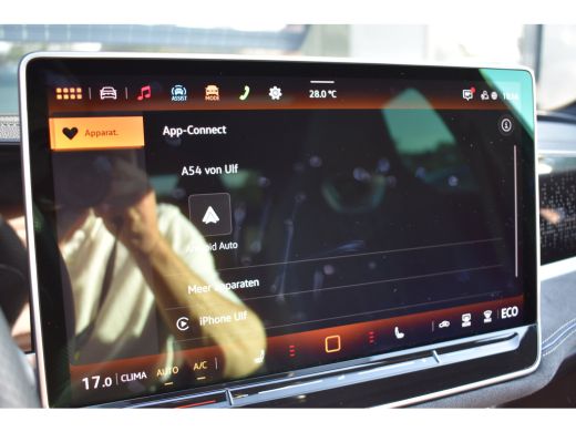 Volkswagen Passat Variant 1.5 TSI eHybrid 272PK R-Line | Schuif-kanteldak | 360 camera | Head-up display | IQ Drive... ActivLease financial lease