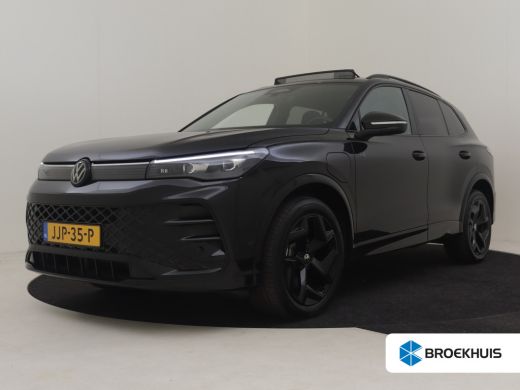 Volkswagen Tiguan 1.5 eHybrid R-Line Edition 204Pk DSG/AUTO | Glazen panorama-dak | Trekhaak uitklapbaar | Stoel/st... ActivLease financial lease