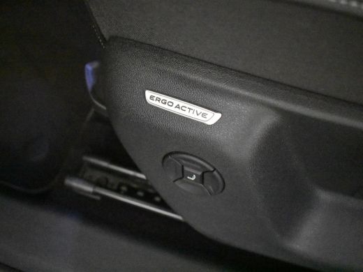 Volkswagen Tiguan 1.5 eHybrid R-Line Edition 204Pk DSG/AUTO | Glazen panorama-dak | Trekhaak uitklapbaar | Stoel/st... ActivLease financial lease