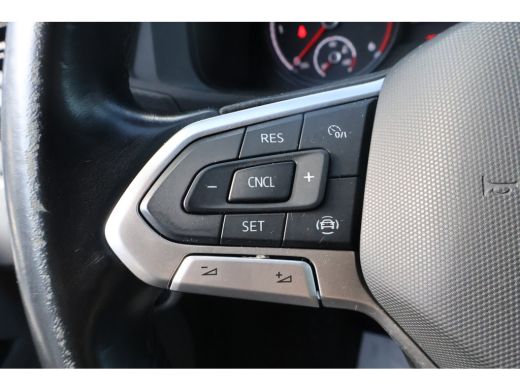 Volkswagen Transporter 2.0 TDI L2 H1 Airco ActivLease financial lease