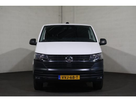 Volkswagen Transporter 2.0 TDI L2 H1 Airco ActivLease financial lease