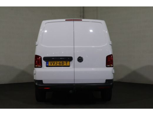 Volkswagen Transporter 2.0 TDI L2 H1 Airco ActivLease financial lease