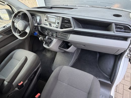 Volkswagen Transporter 2.0 TDI L2H1 110PK Euro 6 Comfortline Trekhaak/cruise control/airco ActivLease financial lease