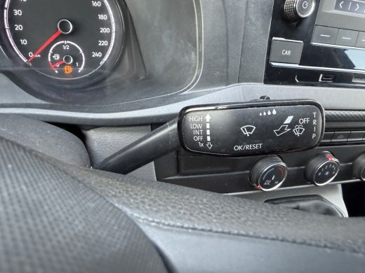 Volkswagen Transporter 2.0 TDI L2H1 110PK Euro 6 Comfortline Trekhaak/cruise control/airco ActivLease financial lease