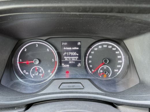 Volkswagen Transporter 2.0 TDI L2H1 110PK Euro 6 Comfortline Trekhaak/cruise control/airco ActivLease financial lease