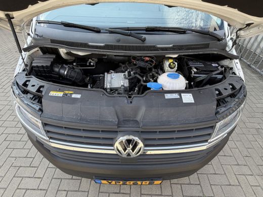 Volkswagen Transporter 2.0 TDI L2H1 110PK Euro 6 Comfortline Trekhaak/cruise control/airco ActivLease financial lease