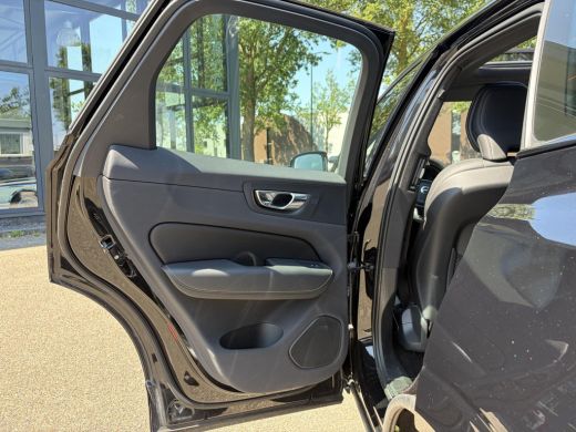 Volvo  XC60 2.0 Recharge T6 AWD R-Design 35.000KM! | VOLLEDIG VOLVO DEALER ONDERHOUDEN| HARMAND KARDON| MEMOR... ActivLease financial lease