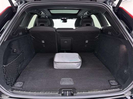 Volvo  XC60 2.0 T6 Plug-in hybrid AWD Plus Black Edition TOPSTAAT! | DEALER ONDERHOUDEN | 100% ONGEVAL VERLED... ActivLease financial lease