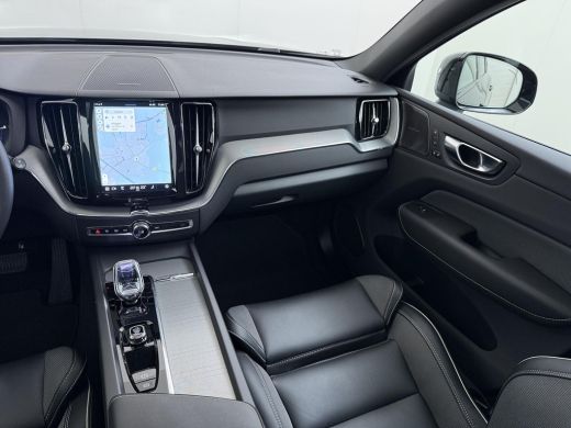Volvo  XC60 2.0 T6 Plug-in hybrid AWD Plus Black Edition TOPSTAAT! | DEALER ONDERHOUDEN | 100% ONGEVAL VERLED... ActivLease financial lease