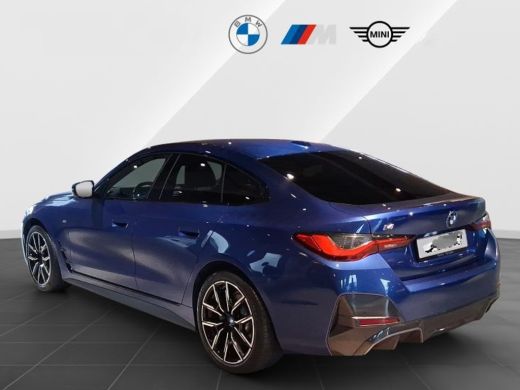 BMW i4 eDrive35 70 kWh M-SPORT ** LED, DR. ASS+, TREKH, H&K SOUND, 19-inch LMV ** 1e EIG - UNFALLFREI **... ActivLease financial lease