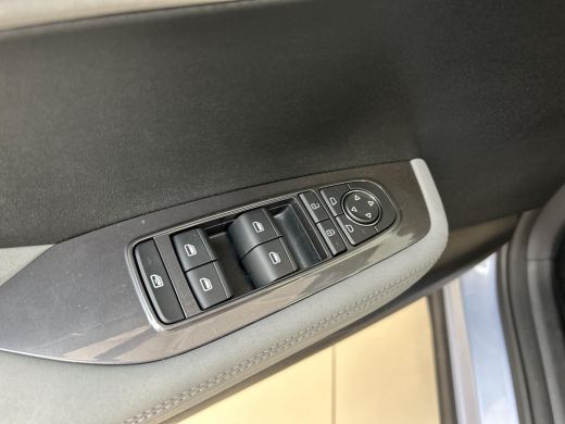 BYD DOLPHIN SURF Active 30 kWh | Direct Leverbaar | Achteruitrijcamera | 220 km WLTP | kenteken deals ActivLease financial lease
