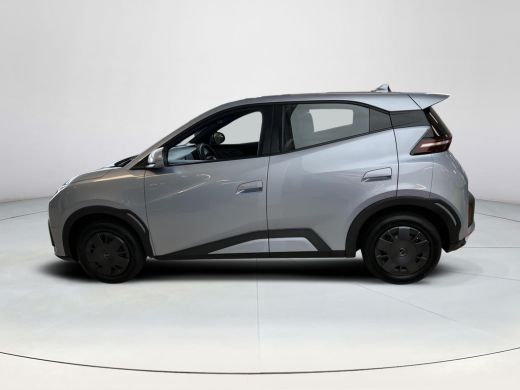 BYD DOLPHIN SURF Active 30 kWh | Direct Leverbaar | Achteruitrijcamera | 220 km WLTP | kenteken deals ActivLease financial lease