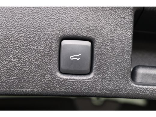Ford Kuga 2.5 PHEV ST-Line X | Open dak | Trekhaak | Memory | LED | Winterpack | Cruise Adaptive | B&O | Cl... ActivLease financial lease