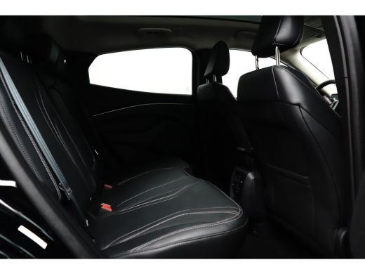 Ford Mustang Mach-E Mach-E RWD 75 kWh Panorama Dak | Camera Rondom | B&O audio | Parkeersensoren Rondom | Lederen Bek... ActivLease financial lease