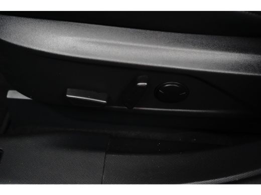 Ford Mustang Mach-E Mach-E RWD 75 kWh Panorama Dak | Camera Rondom | B&O audio | Parkeersensoren Rondom | Lederen Bek... ActivLease financial lease