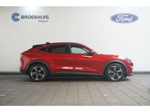 Ford Mustang Mach-E Mach-E Standard RWD 75 kWh ActivLease financial lease