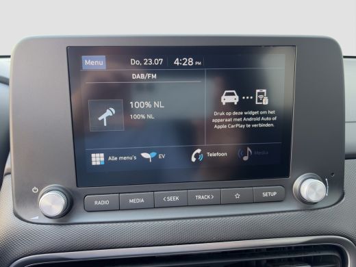 Hyundai Kona EV Comfort 39 kWh 136pk | SoH 97,9% | Camera | Carplay | Climate controle | Bestuurdersstoel in h... ActivLease financial lease