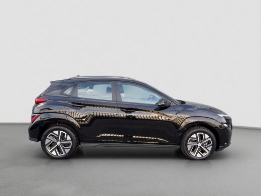 Hyundai Kona EV Comfort 39 kWh 136pk | SoH 97,9% | Camera | Carplay | Climate controle | Bestuurdersstoel in h... ActivLease financial lease