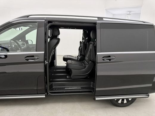 Mercedes-Benz EQV 300 L2 90kWh 7 persoons Leder Elektr schuifdeuren AMG line 360 camera ActivLease financial lease