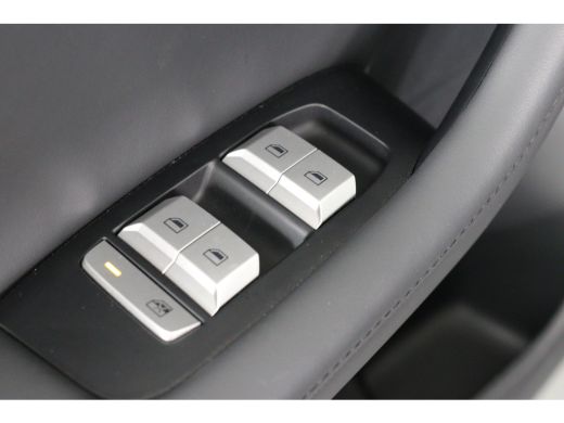 MG MGS5 EV Luxury 64 kWh | 360* Camera | 100% SOH | Adaptieve Cruise Control | Elektrische Achterklep | Warm... ActivLease financial lease