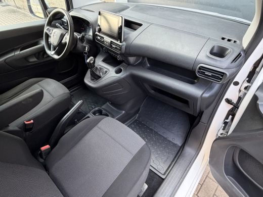 Opel Combo 1.5 BlueHDI 100 PK Euro 6 L2 H1 CarPlay/navi/cruise control/trekhaak ActivLease financial lease