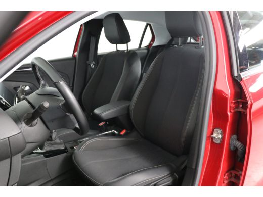 Opel Corsa 1.2 Elegance | Dealer Onderhouden! | Navi | Camera | Clima | Keyless  | Parkeersensoren | LED | H... ActivLease financial lease