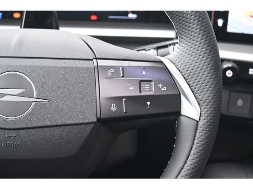 Opel Grandland Business Edition 97 kWh Long Range DEMO-DEAL! | Schuif-/Kanteldak | FOCAL | Stoel/Stuurverwarming... ActivLease financial lease