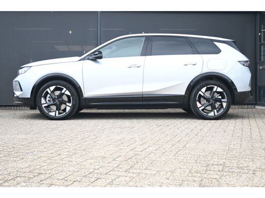 Opel Grandland Business Edition 97 kWh Long Range DEMO-DEAL! | Schuif-/Kanteldak | FOCAL | Stoel/Stuurverwarming... ActivLease financial lease