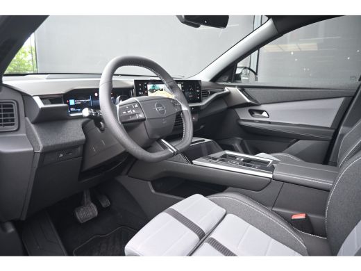 Opel Grandland Business Edition 97 kWh Long Range DEMO-DEAL! | Schuif-/Kanteldak | FOCAL | Stoel/Stuurverwarming... ActivLease financial lease