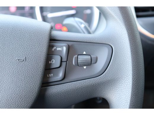 Opel Vivaro 2.0D 180PK L2H1 INNOVATION AUTOMAAT NAVI / CLIMA / FULL-LED / 17" LMV / CAMERA / 1E EIGENAAR / UN... ActivLease financial lease