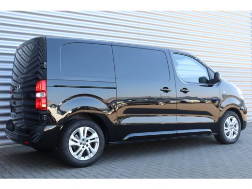 Opel Vivaro 2.0D 180PK L2H1 INNOVATION AUTOMAAT NAVI / CLIMA / FULL-LED / 17" LMV / CAMERA / 1E EIGENAAR / UN... ActivLease financial lease