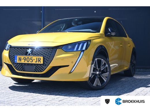 Peugeot 208 1.2 PureTech GT Pack | Panoramadak | Navigatie | Achteruitrijcamera | Adaptive Cruise | Climate C... ActivLease financial lease