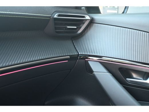 Peugeot 208 1.2 PureTech GT Pack | Panoramadak | Navigatie | Achteruitrijcamera | Adaptive Cruise | Climate C... ActivLease financial lease