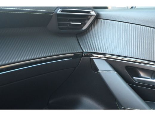 Peugeot 208 1.2 PureTech GT Pack | Panoramadak | Navigatie | Achteruitrijcamera | Adaptive Cruise | Climate C... ActivLease financial lease