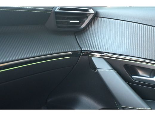 Peugeot 208 1.2 PureTech GT Pack | Panoramadak | Navigatie | Achteruitrijcamera | Adaptive Cruise | Climate C... ActivLease financial lease