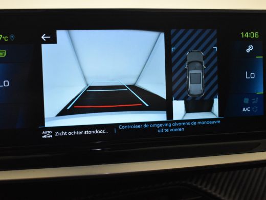 Peugeot e-2008 EV Allure Pack 50 kWh 136PK | Achteruitrijcamera | Navigatie | Apple carplay Android auto | Clima... ActivLease financial lease