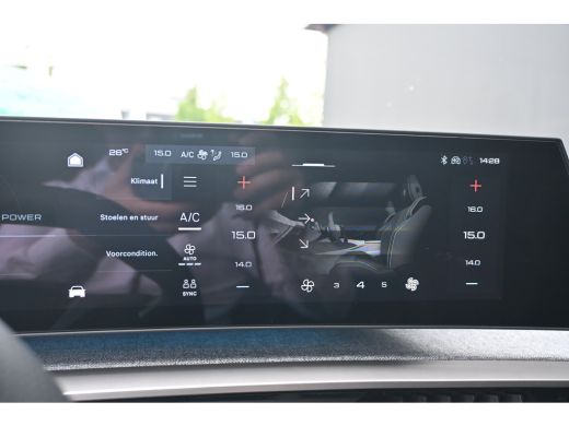 Peugeot e-3008 GT Avantage 210 73 kWh DEMO-DEAL! Tot 8 Jaar Garantie! | Navigatie | Stoel/Stuurverwarming | Acht... ActivLease financial lease