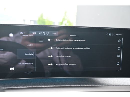 Peugeot e-3008 GT Avantage 210 73 kWh DEMO-DEAL! Tot 8 Jaar Garantie! | Navigatie | Stoel/Stuurverwarming | Acht... ActivLease financial lease