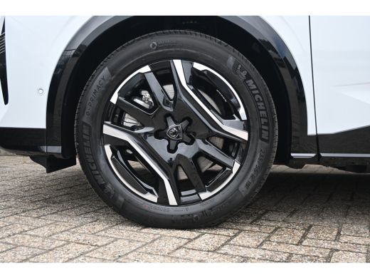 Peugeot e-3008 GT Avantage 210 73 kWh DEMO-DEAL! Tot 8 Jaar Garantie! | Navigatie | Stoel/Stuurverwarming | Acht... ActivLease financial lease
