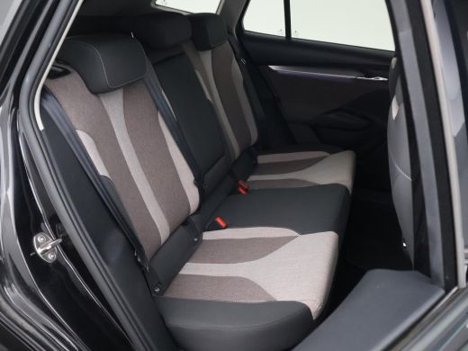 Skoda Enyaq iV 60 FIRST EDITION + CHRYSTAL LIGHTNING | 21 INCH | ADAPTIVE CRUISE | MEMORY | SFEERVERLICHTING ActivLease financial lease