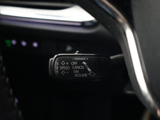 Skoda Enyaq iV 60 FIRST EDITION + CHRYSTAL LIGHTNING | 21 INCH | ADAPTIVE CRUISE | MEMORY | SFEERVERLICHTING ActivLease financial lease