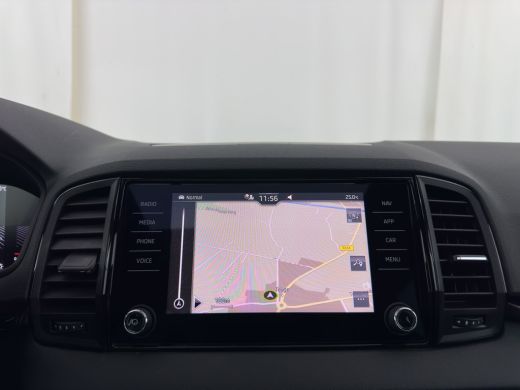 Skoda Karoq 1.5 TSI ACT Sportline Business (INCL-BTW) Aut. *PANO | DIGI-COCKPIT | FULL-LED | ADAPTIVE-CRUISE ... ActivLease financial lease