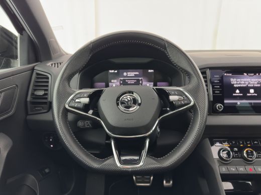 Skoda Karoq 1.5 TSI ACT Sportline Business (INCL-BTW) Aut. *PANO | DIGI-COCKPIT | FULL-LED | ADAPTIVE-CRUISE ... ActivLease financial lease