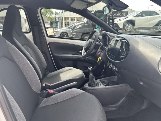 Toyota Aygo 1.0 VVT-i MT ActivLease financial lease